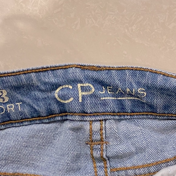 Jean shorts - Picture 3 of 3